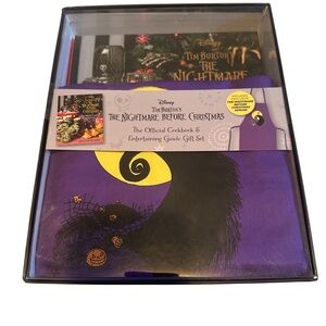 Disney The Nightmare Before Christmas Purple and Yellow Gift Set